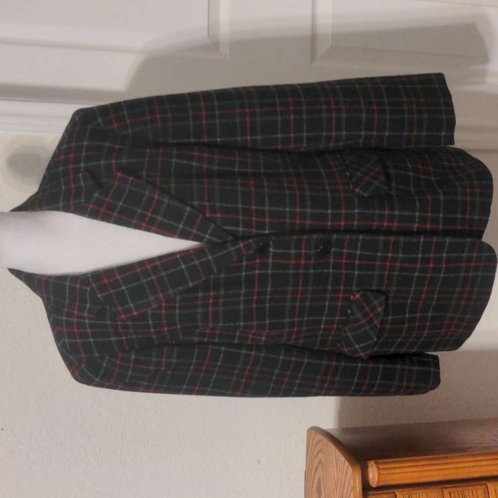 Sag Harbor Women's Plaid Business  Blazer Suit Coat. Size 12